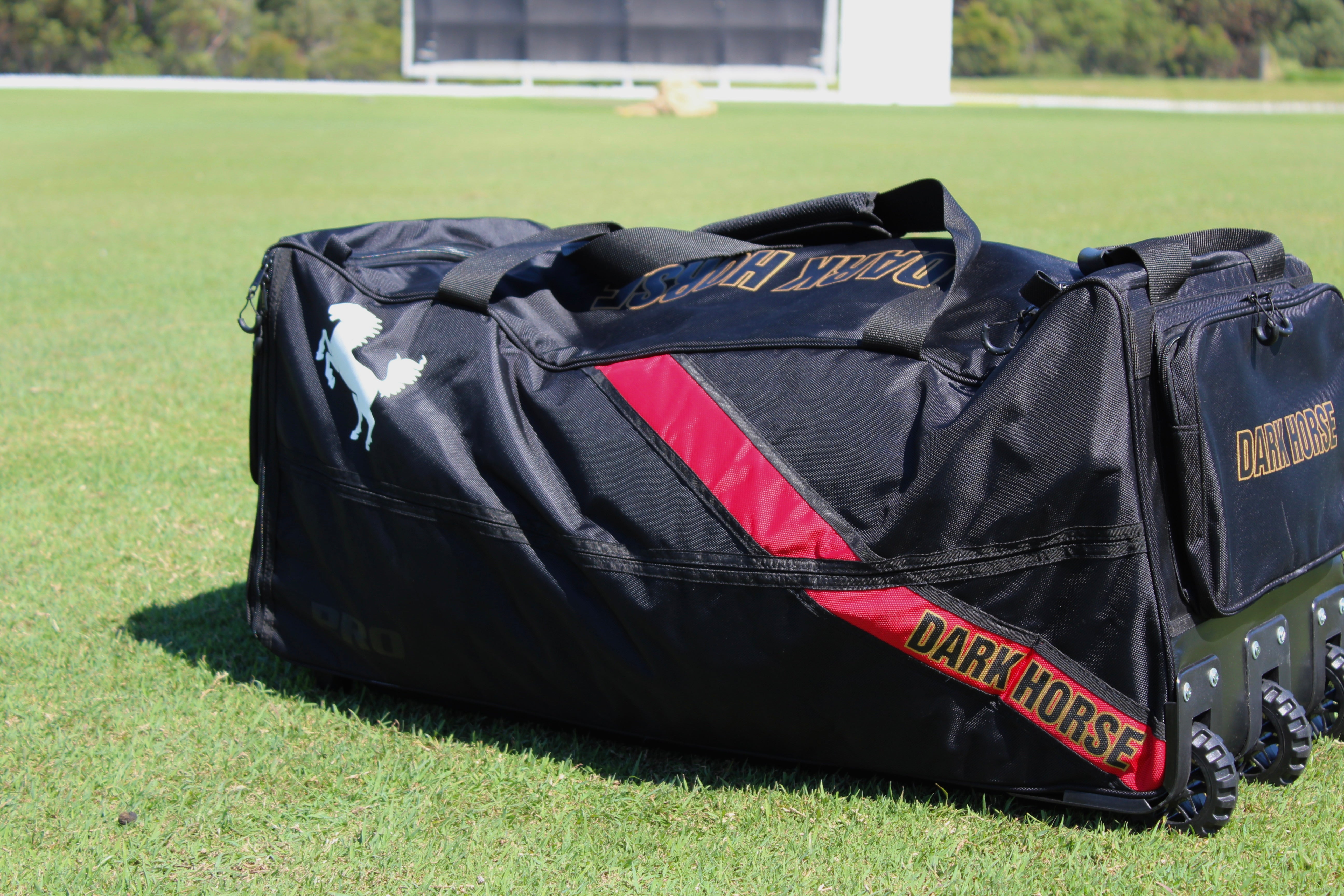 DARK HORSE CRICKET WHEELIE KIT BAG