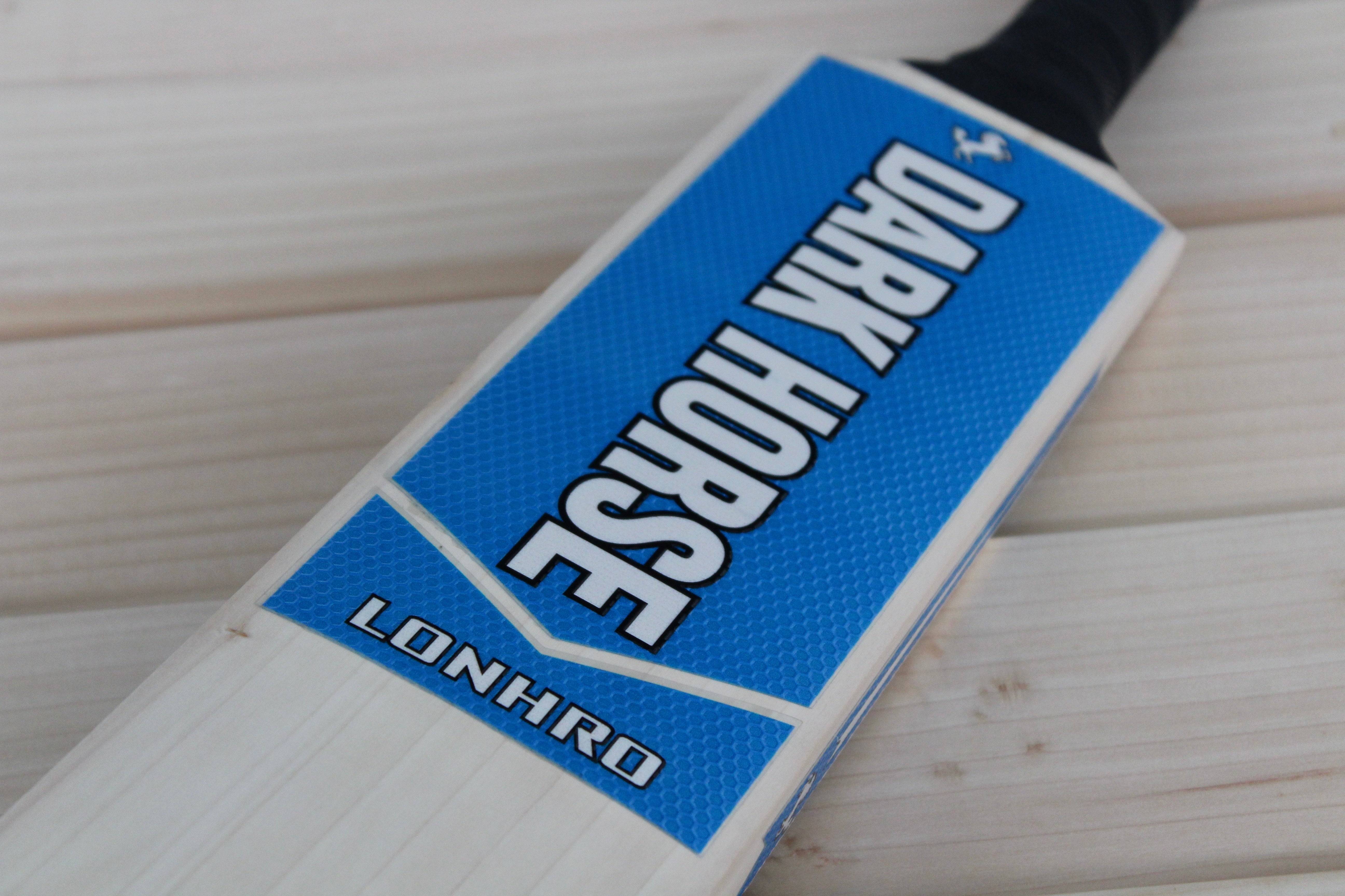 DARK HORSE JUNIOR BAT - HARROW