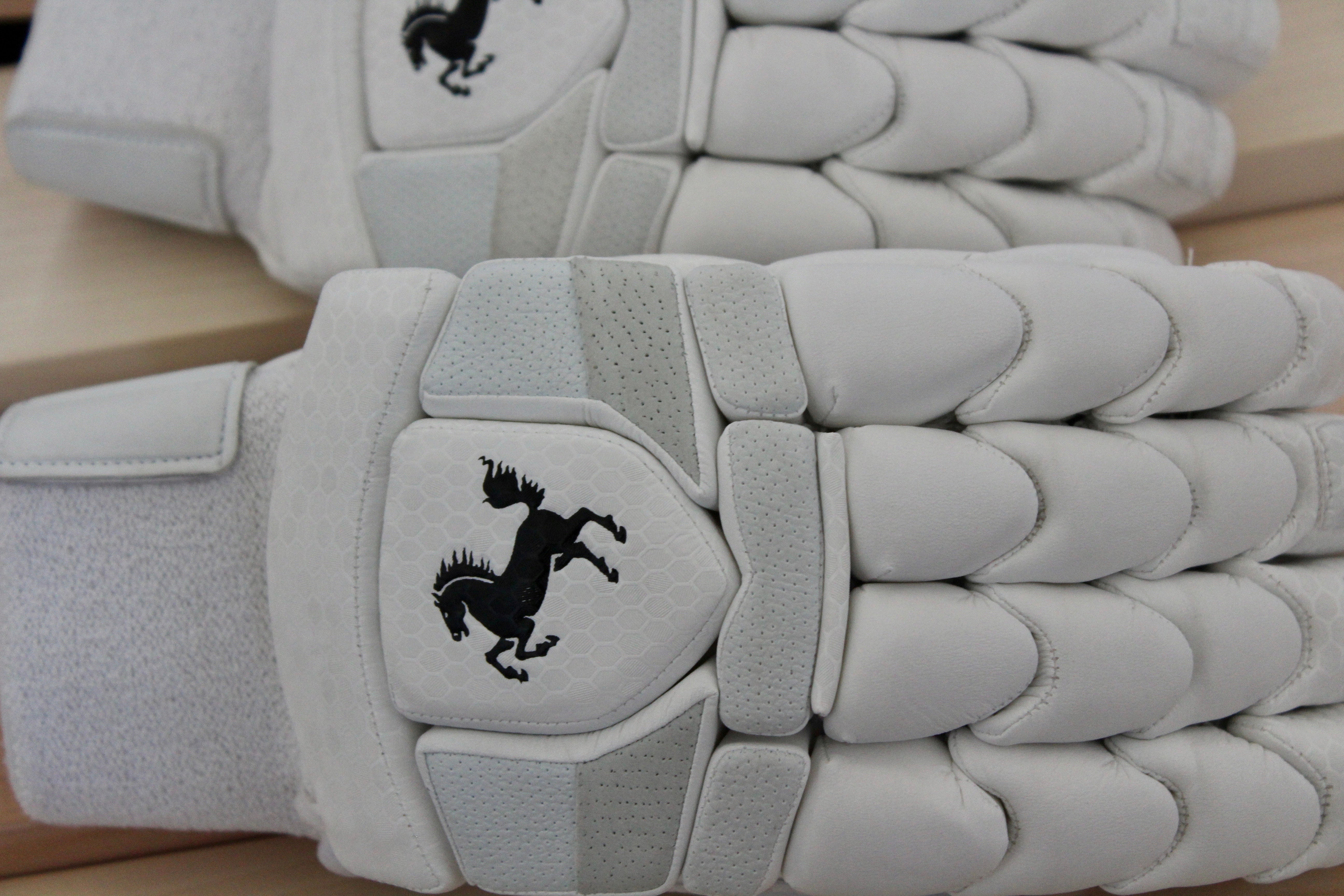 DARK HORSE BATTING GLOVES - PLAYERS EDITION MENS SIZE