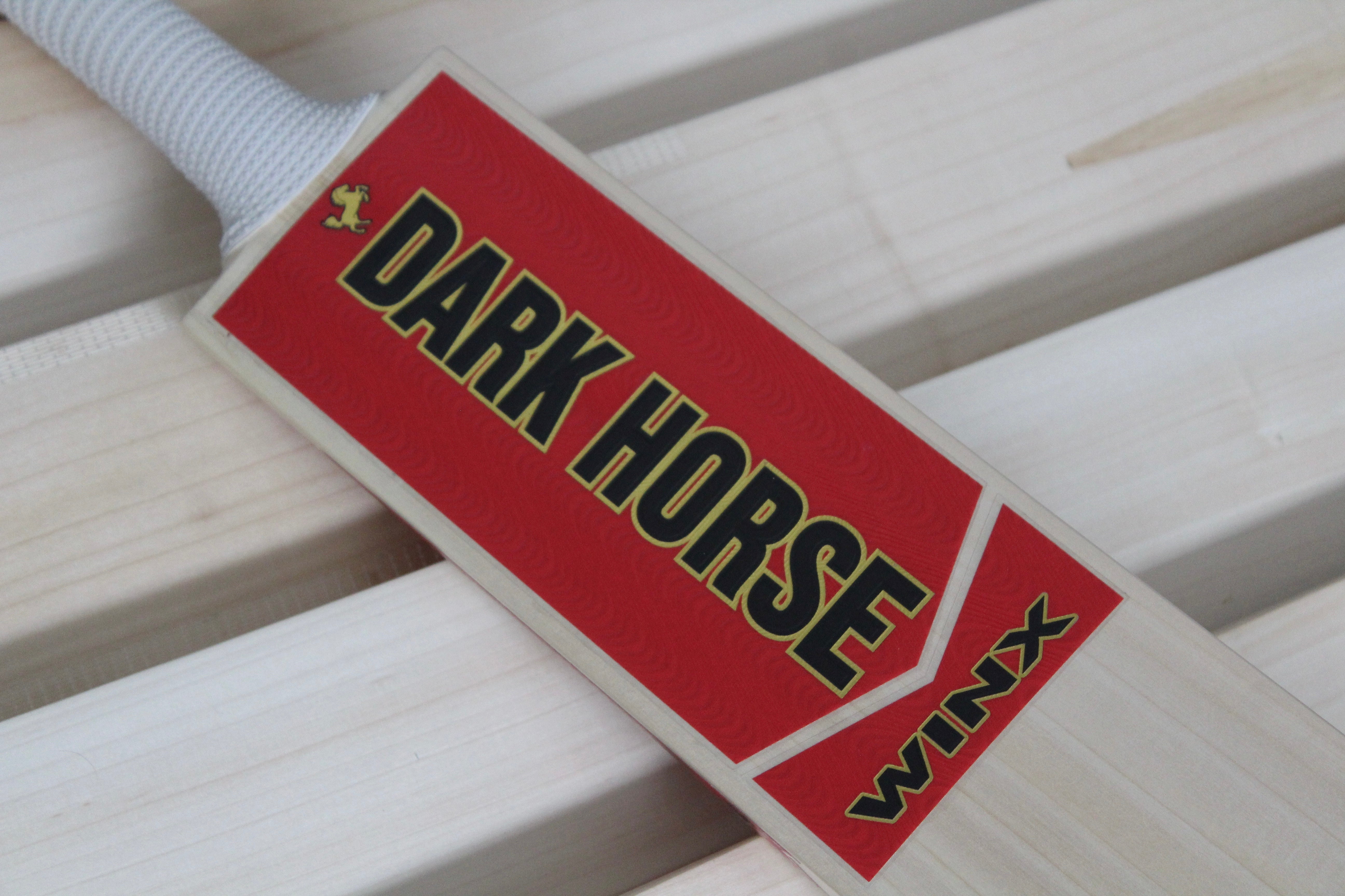 DARK HORSE WINX - SH