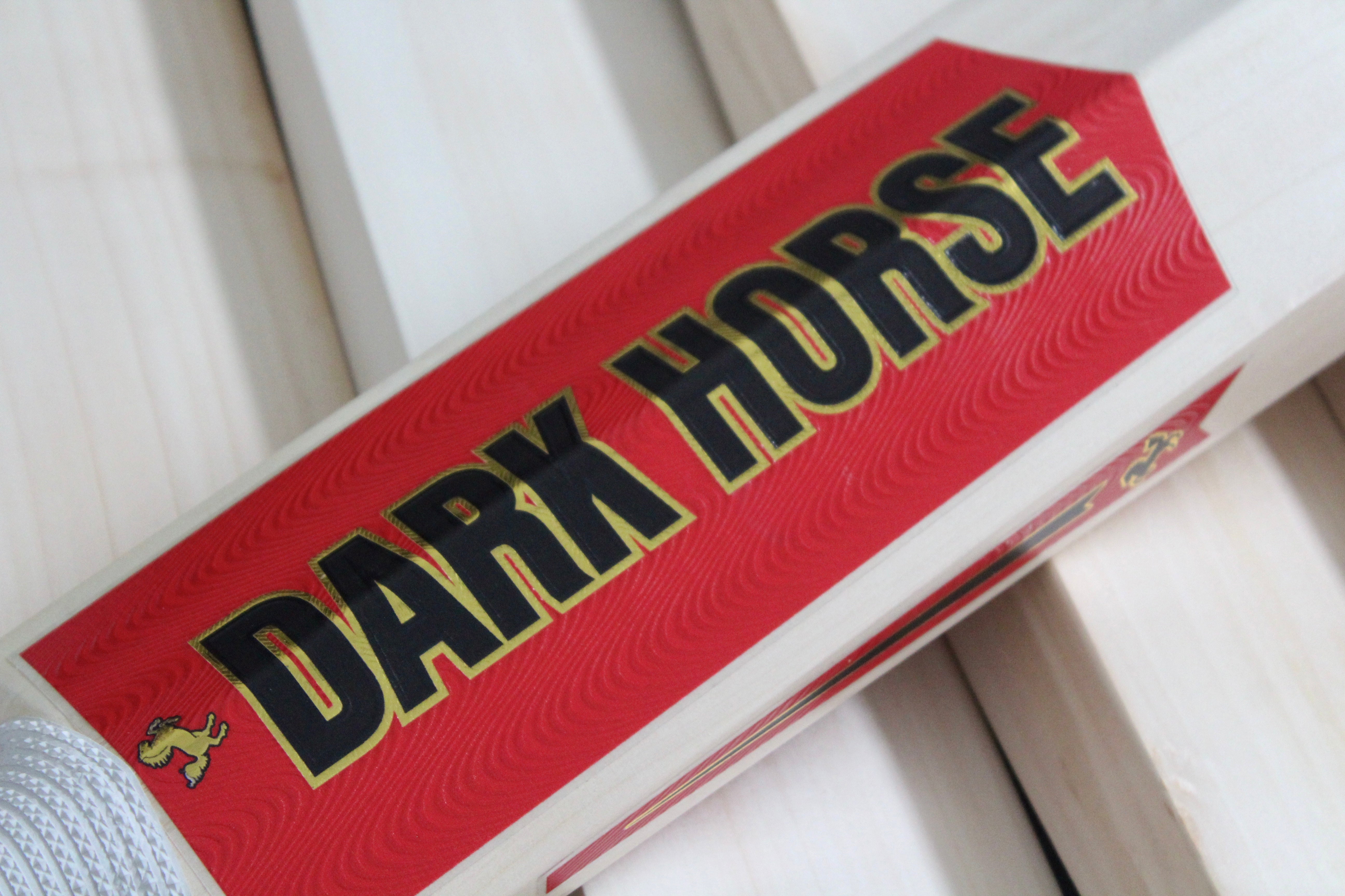 DARK HORSE WINX - SH