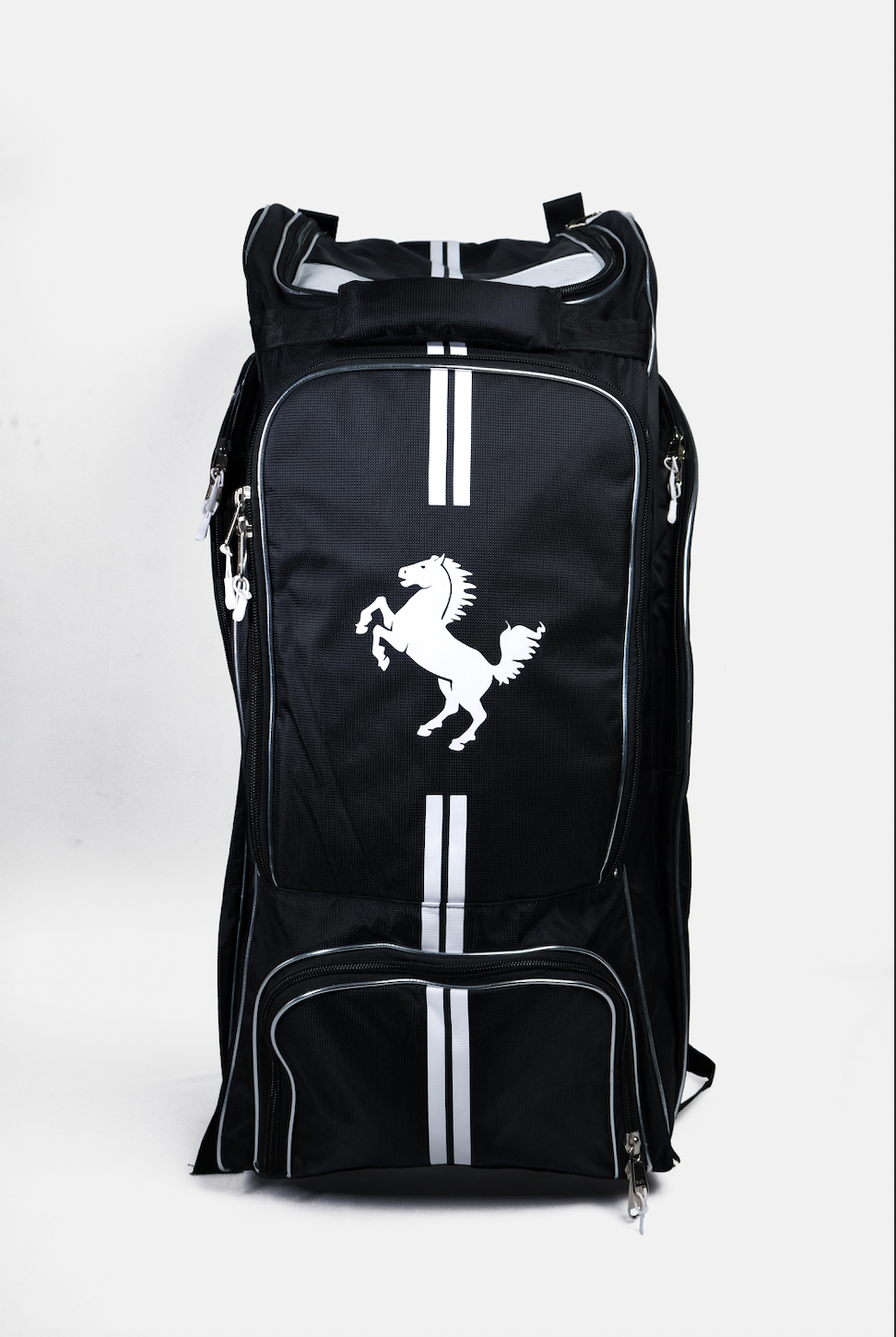 DARK HORSE DUFFLE KIT BAG